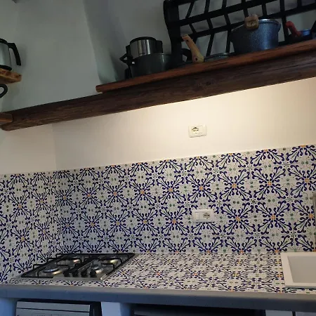 Anoeta Casetta Eoliana Lipari,pool,sauna * Λίπαρι