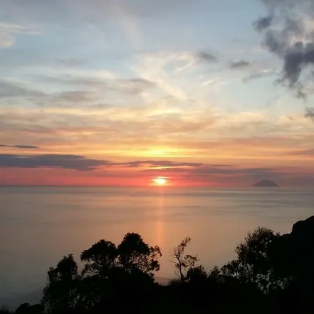 Anoeta Casetta Eoliana Lipari,pool,sauna * Λίπαρι
