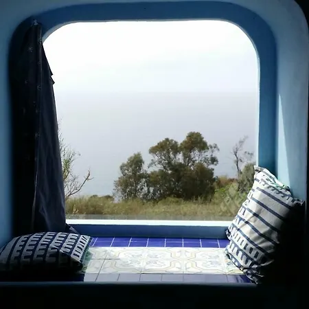 Anoeta Casetta Eoliana Lipari,pool,sauna Σαλέ Λίπαρι