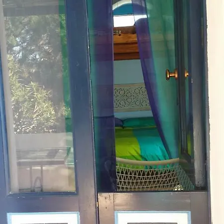 Anoeta Casetta Eoliana Lipari,pool,sauna Σαλέ
